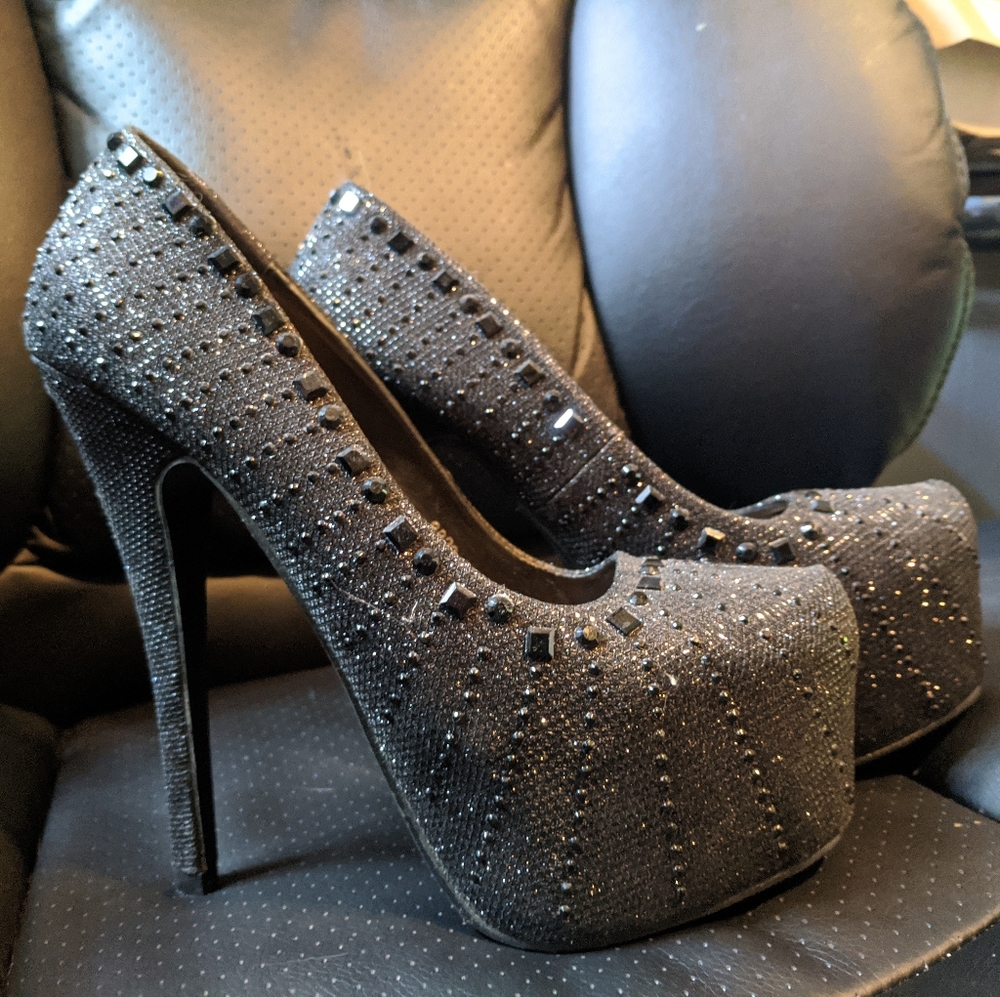 All black Glam platform heels
